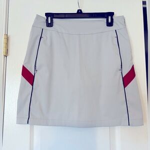 Antigua Desert Dry Women’s Skort. Size 4